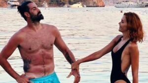 Volkan Demirel'in eşi Zeynep Sever'in bikinili pozları nefes kesti