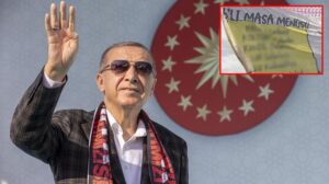 "Şurada bir poster var" diyen Cumhurbaşkanı Erdoğan, muhalefeti hedef alarak 6'lı masanın menüsünü saydı